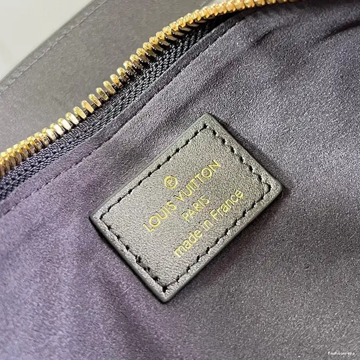 Fashionrepsfam ru Bags LV 2411YA0217 0811